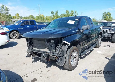 2021 Chevrolet Silverado 1500 z USA, uszkodzony, nr VIN 1GCRYBEF5MZ114540